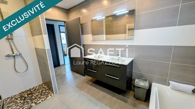 Maison - 104 m² - 5 pièces