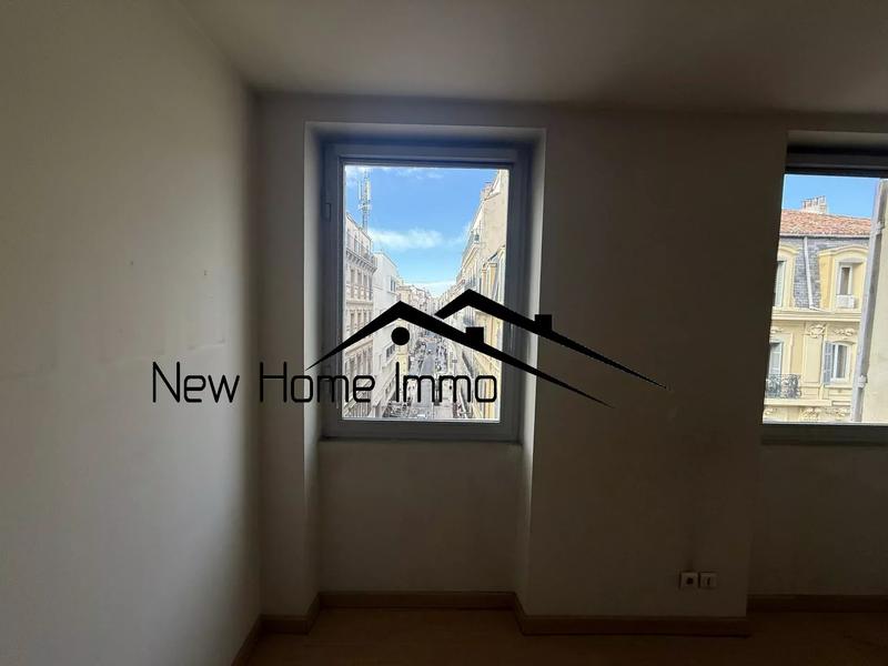 Appartement - 100 m² - 4 pièces