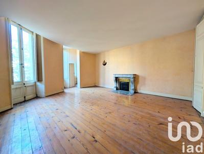 Appartement - 168 m² - 7 pièces
