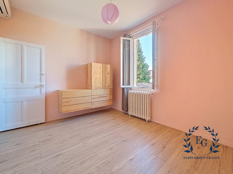 Maison - 166 m² - 5 pièces