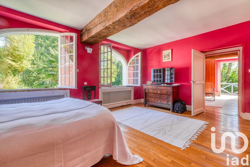 Maison - 315 m² - 11 pièces