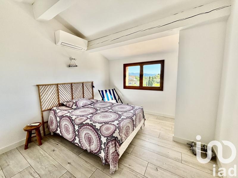 Maison - 212 m² - 8 pièces