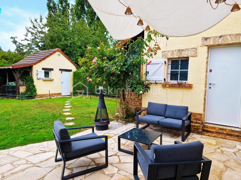 Maison - 143 m² - 7 pièces