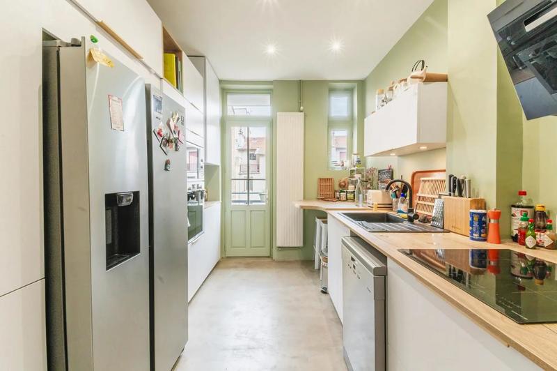 Appartement - 143 m² - 6 pièces