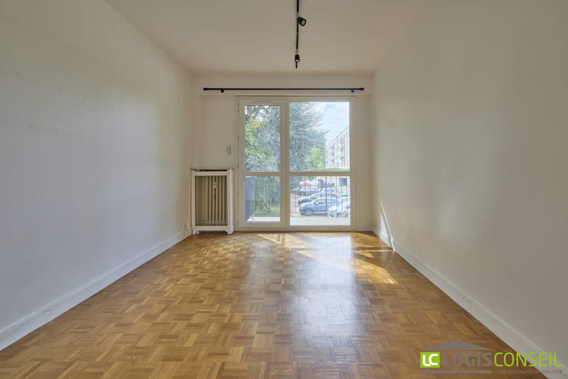 Appartement - 100 m² - 4 pièces