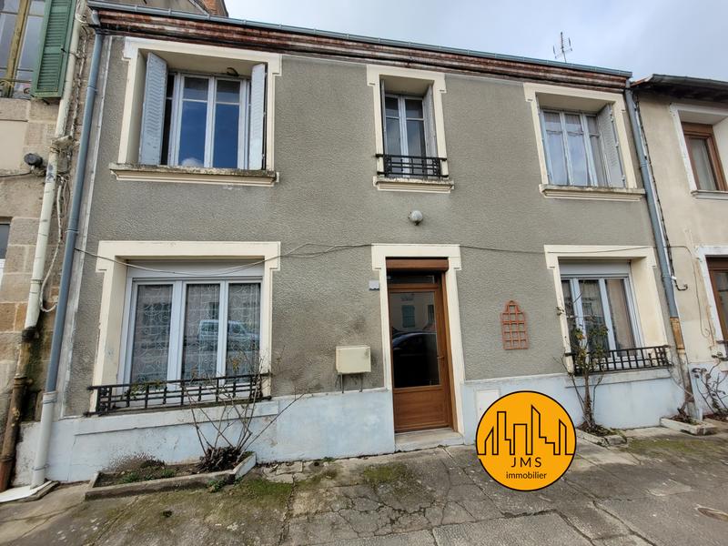 Maison de village - 110 m² - 5 pièces