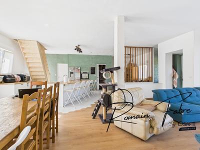 Maison - 180 m² - 6 pièces