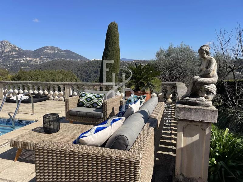 Villa - 173 m² - 7 pièces