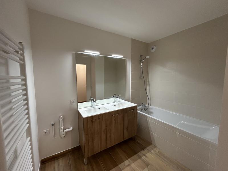 Appartement - 74 m² - 3 pièces