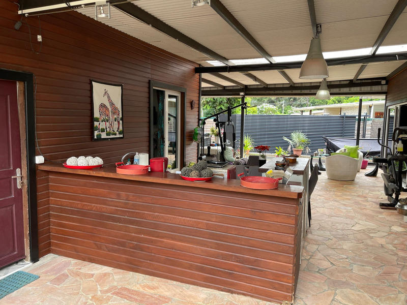 Maison - 152 m² - 5 pièces