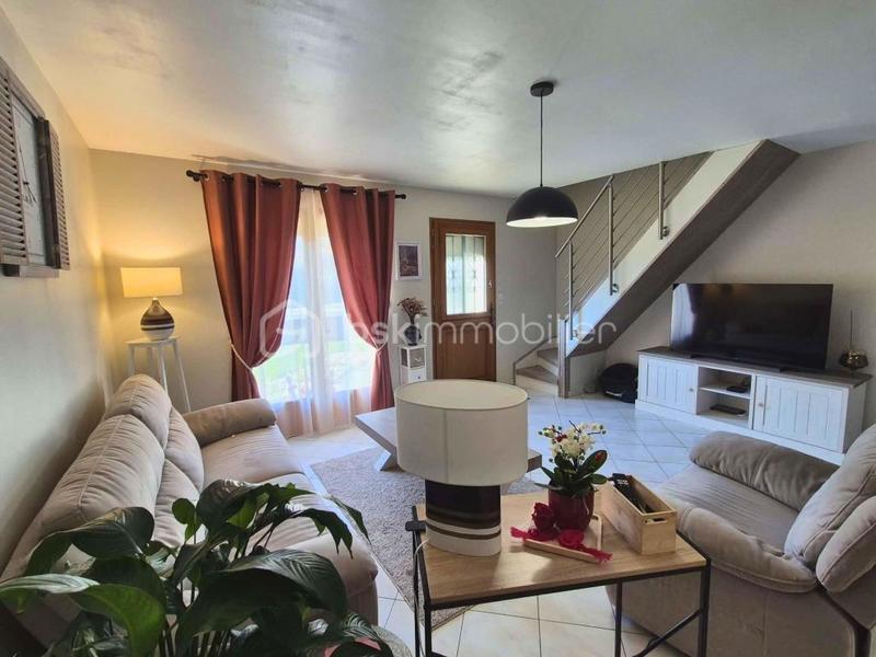 Maison - 137 m² - 4 pièces