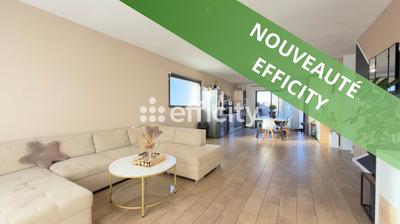 Maison - 96 m² - 5 pièces