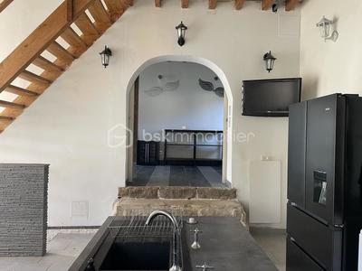 Maison ancienne - 168 m² - 6 pièces