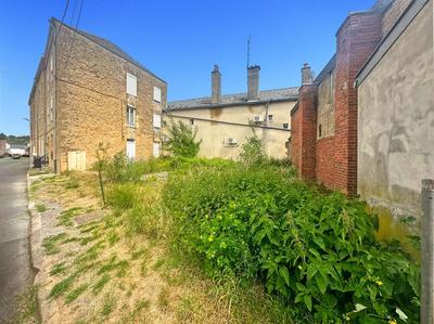 Terrain constructible - 140 m²
