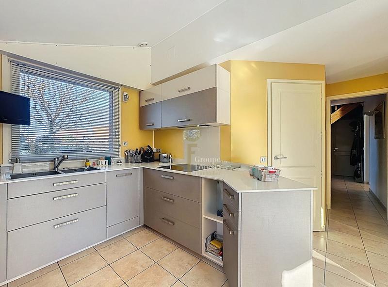 Maison - 160 m² - 5 pièces